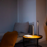 Bordslampa Modern Röd Metall LED Ljus Carvallo