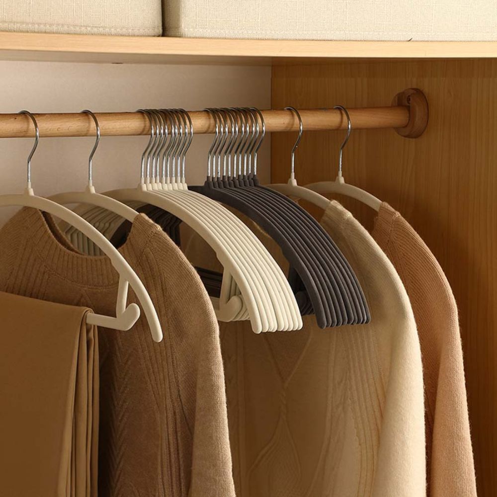 Non-Slip Curve Hangers | Set av 10 Carvallo