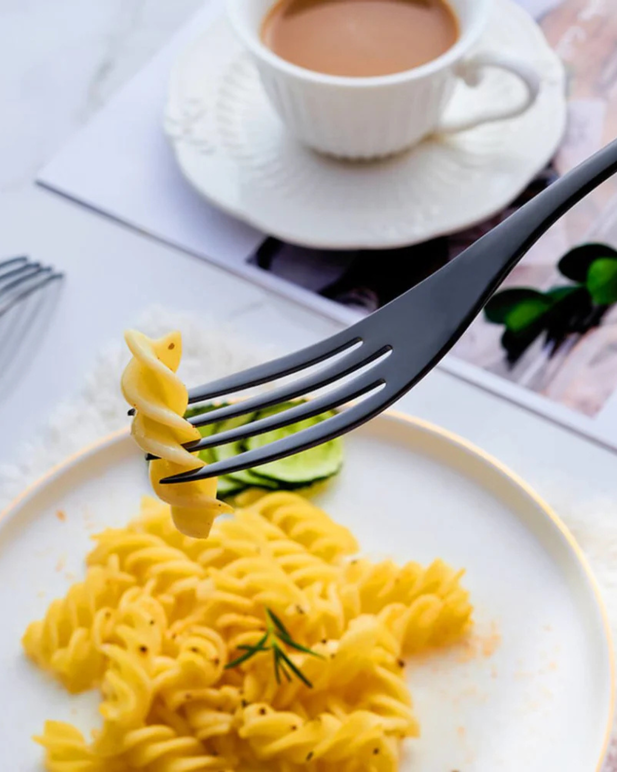 Élan Luxe – Fint Bestickeset med Tidlös Elegans för en Stilig Dukning Carvallo