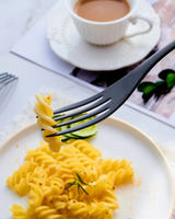 Élan Luxe – Fint Bestickeset med Tidlös Elegans för en Stilig Dukning Carvallo