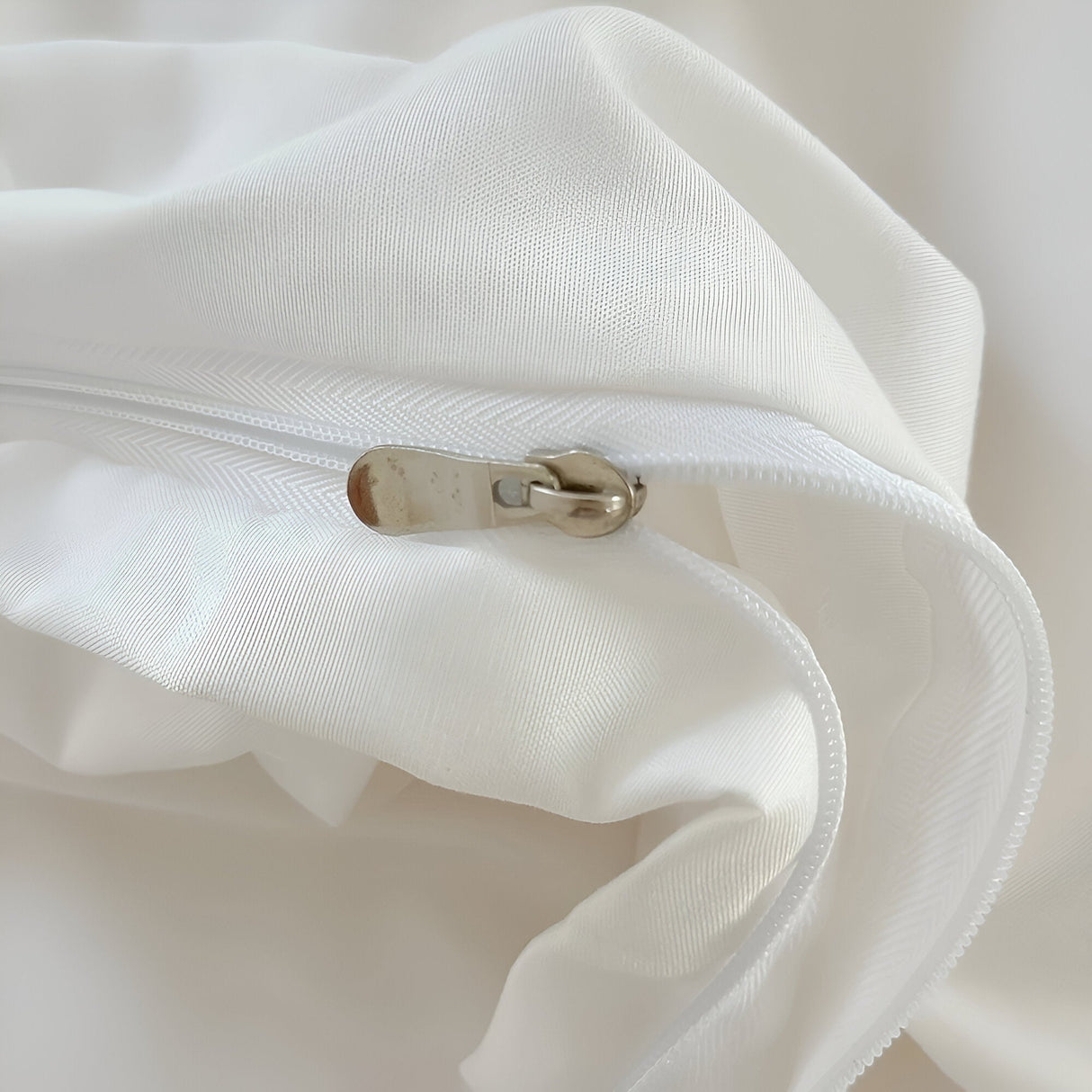 BlossomDream Set - Elegant Snuggly Täcke Med Blomsterdesign Carvallo