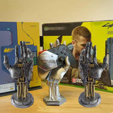 Futuristiskt spelkontrollstativ – Elegant Sci-Fi-displayhållare MILA Sverige