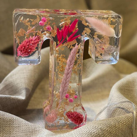 Brev Harpiks Lampa med Torkade Blommor Carvallo