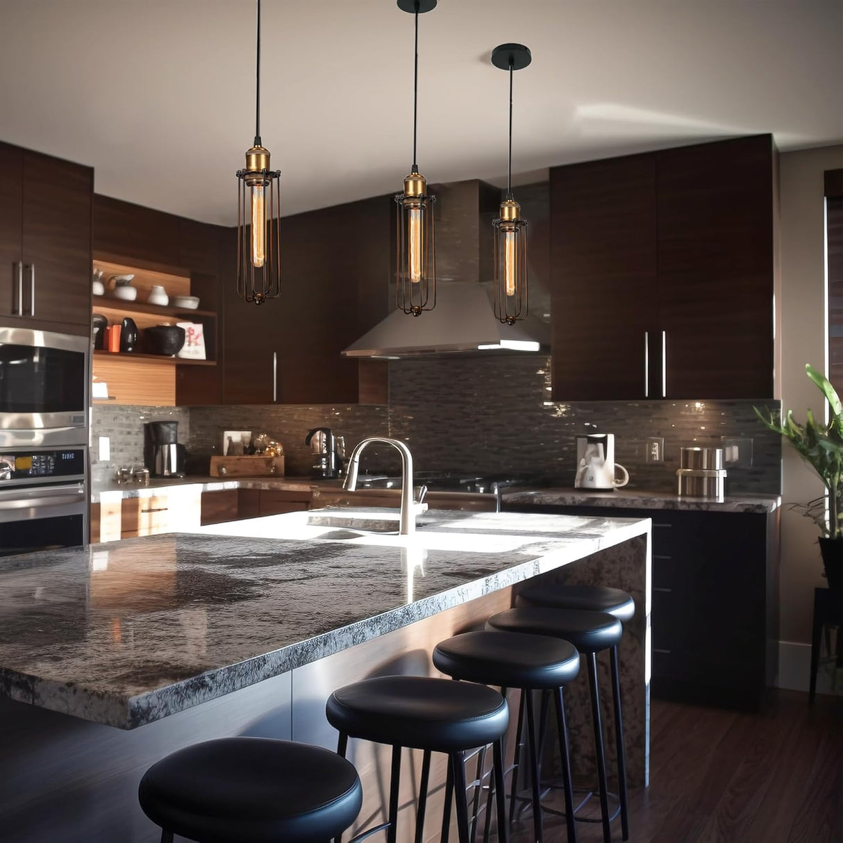 Industriell hängande ljus i retrodesign – Vintage hänglampa med metallgaller Carvallo