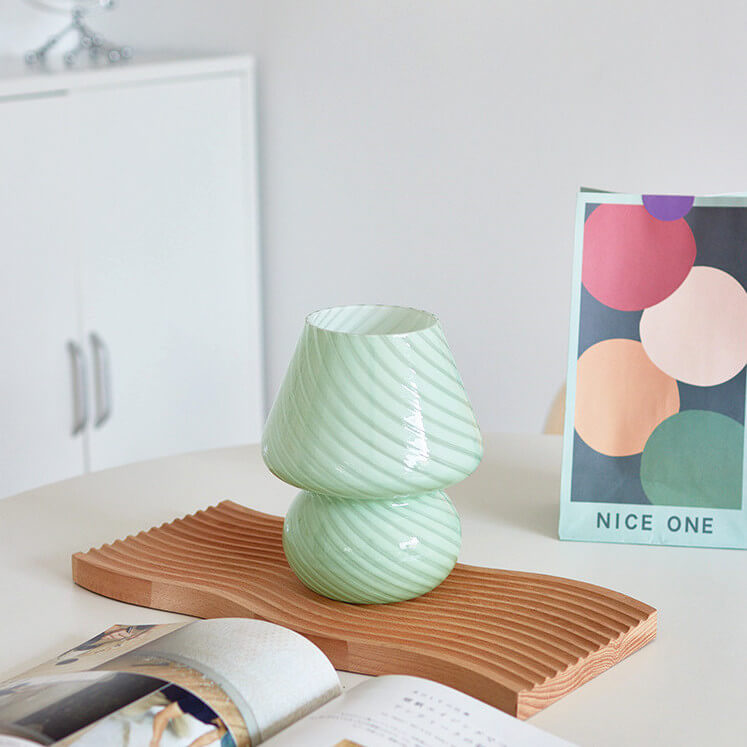 Glas Piltable Lampor | Varm LED Glöd | 7,5" Retro Design | USB eller Stickkontakt | Färgglad Vintage Stil Carvallo