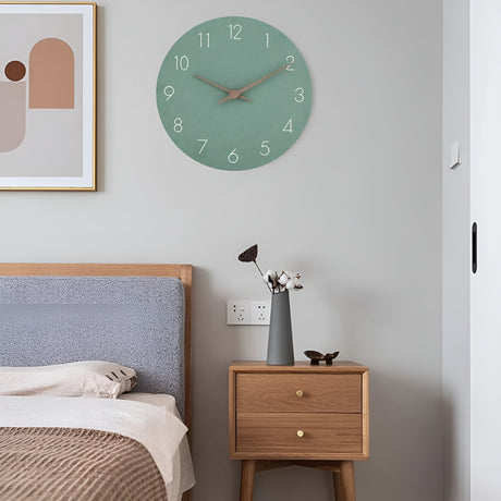 Väggklocka i trä – Minimalistisk design för modernt boende Carvallo