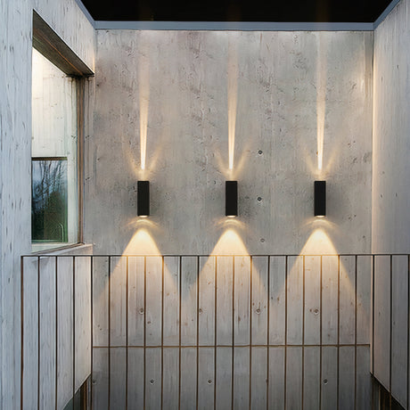 Utomhus Svart Aluminium Vägglampa LED Upp Ner Carvallo