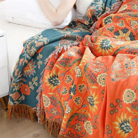 Hemkast – Vändbar design med ringblommortryck Carvallo