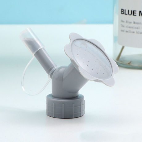 Blomformad växtspruta – Kreativ bevattningshjälp för växter i trädgården Carvallo