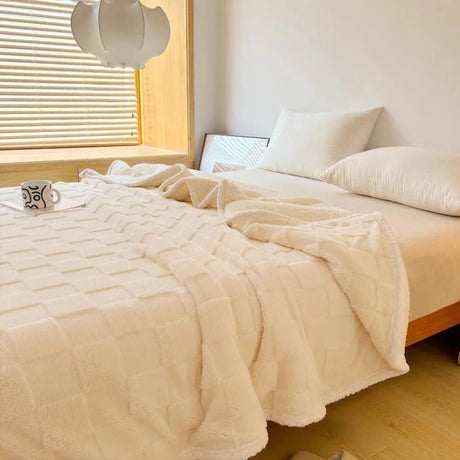 Plush Fyrkantig Rutigt Filt Carvallo