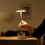 Ambient Metallic Trådlös Bordslampa Carvallo