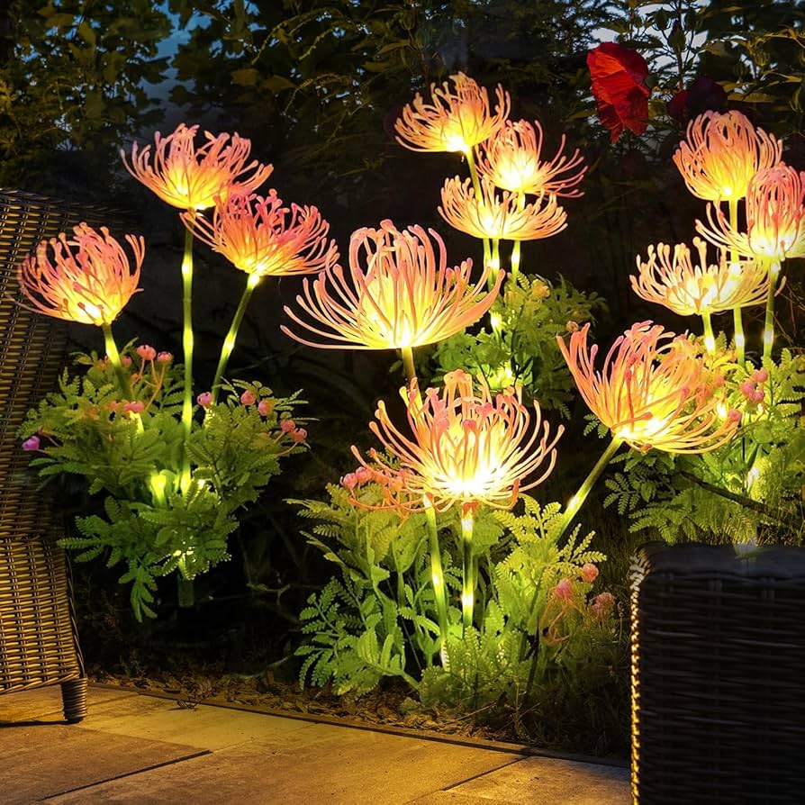 Fairy Flower LED Lamp – Lurig blommönster i stål Carvallo