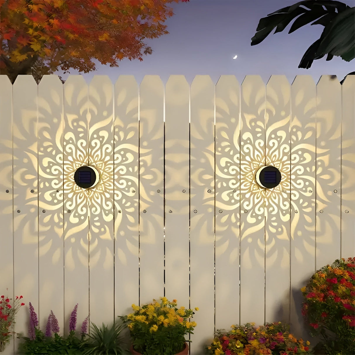 Carvallo Solar Vägglampa | Varmvit LED-ljussättning | IP65 Väderbeständig | Modernt Cut-Out-Design Carvallo