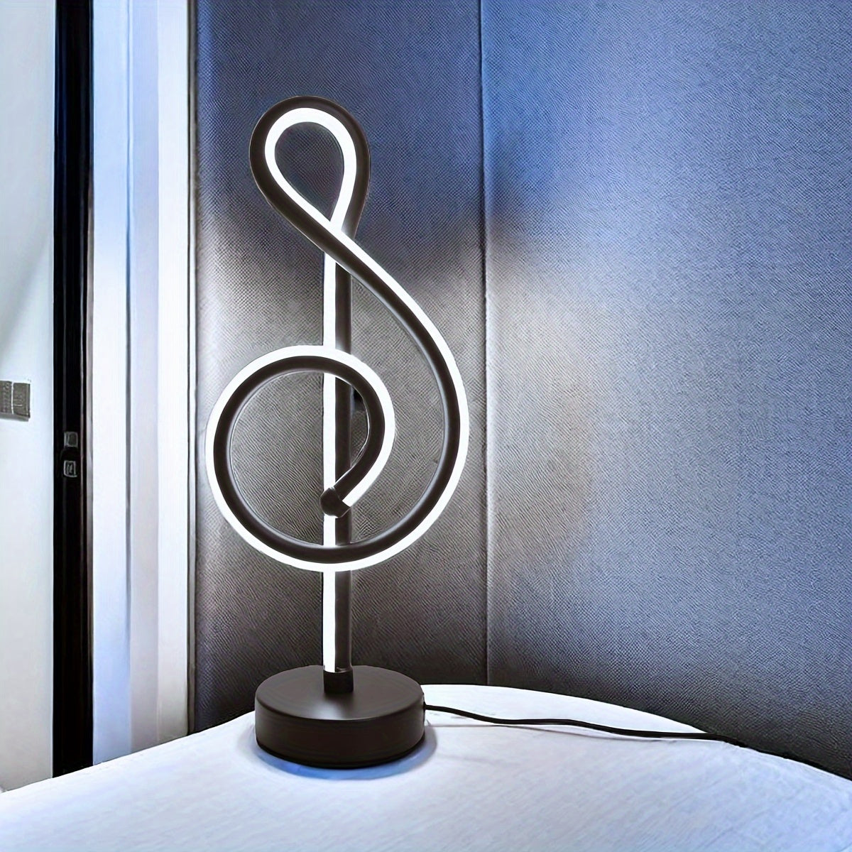 TrebleLight - Modern Kreativ Skrivbordslampa med Justerbart LED Ljus Carvallo