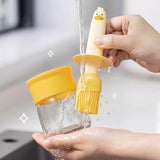 Carvallo – Den praktiska oljedosern med integrerad silikonborste! Carvallo