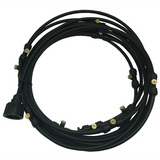 Sprinklersystem – Vattenslang med sprutmunstycken för svalkande uppfriskning i trädgården Carvallo