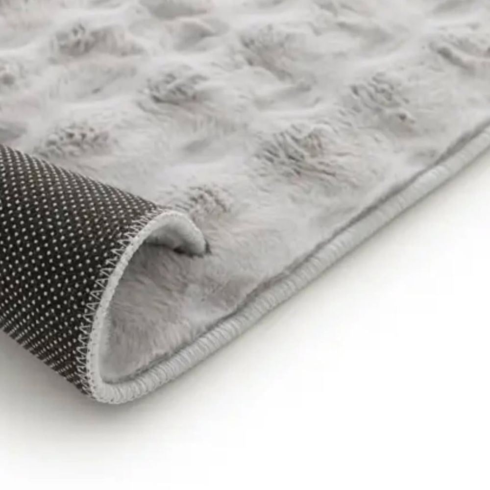 Fluffy Comfort Fuskpälsmatta – Mjuk, varm och snygg MILA Sverige