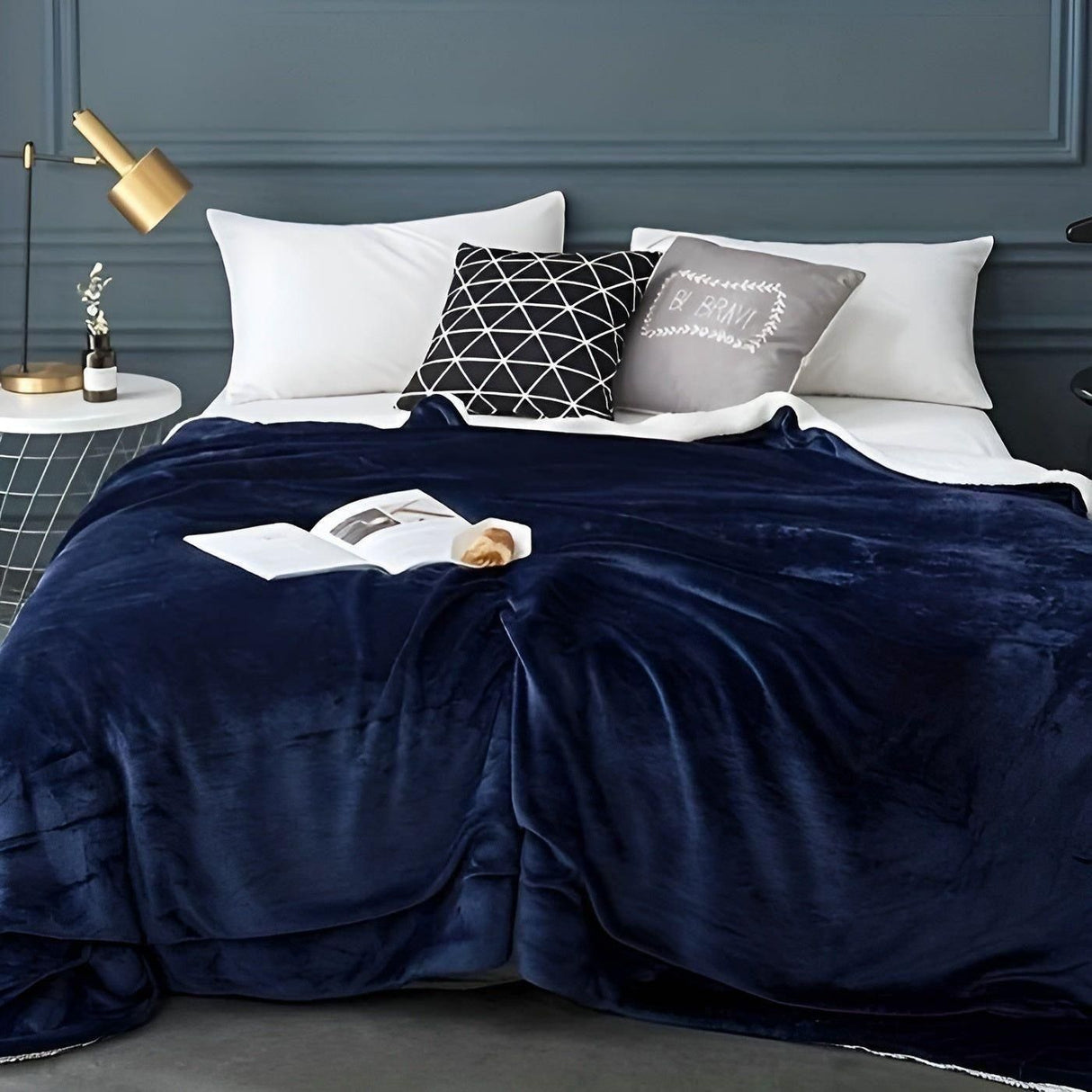 PlushWarm Filt - Mjukt Fleecefilt för Vinter Carvallo