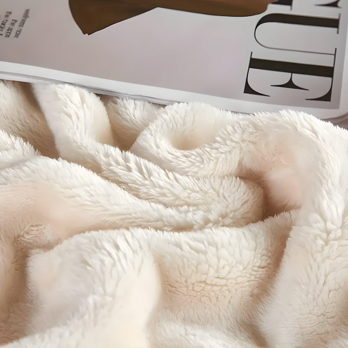 SoftSerenity Sängkläder Set - Lyxig Kaninfäll Plyschfilt Carvallo