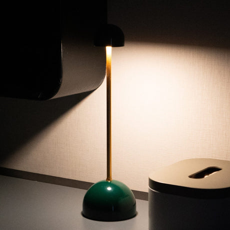 Carvallo - Modern trådlös LED-bordslampa med minimalistisk form och mjukt omgivande ljus Carvallo