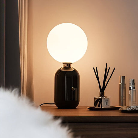 1-Ljus Handblåst Aballs Bordslampa Elektropläterad Nordisk Carvallo