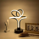 LumiNordic - Modern Nordiskt Inspirerad USB LED Bordslampa Carvallo