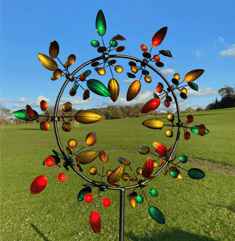 AeroSpin 3D Kinetic Garden Wind Spinner – Fängslande metallskulptur för trädgården MILA Sverige