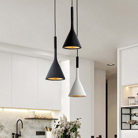 TriLuxe Modern Trekantig LED Taklampa Carvallo