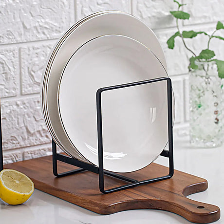 PlateMaster - Vertikal 3 tallrikshållare för effektiv köksförvaring Carvallo