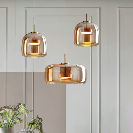 AmberGlow - Retro LED-hänglampa i guldmetall och glas Carvallo