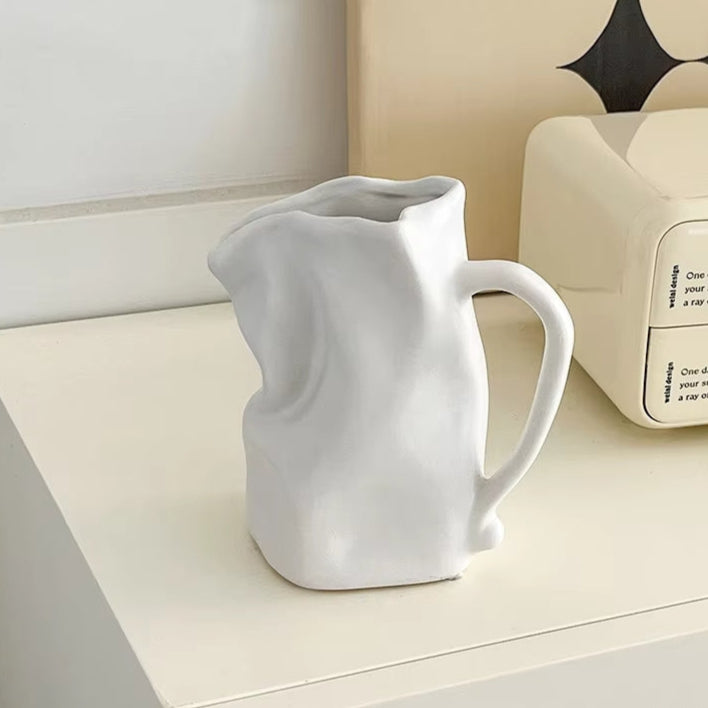 Carvallo – Elegant keramikvas med blank finish för modernt inredning Carvallo