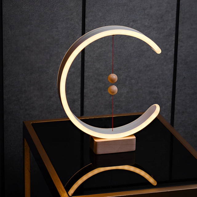 Modern LED-inomhuslampor med magnetiska strömbrytare och månskärmsbelysning Carvallo