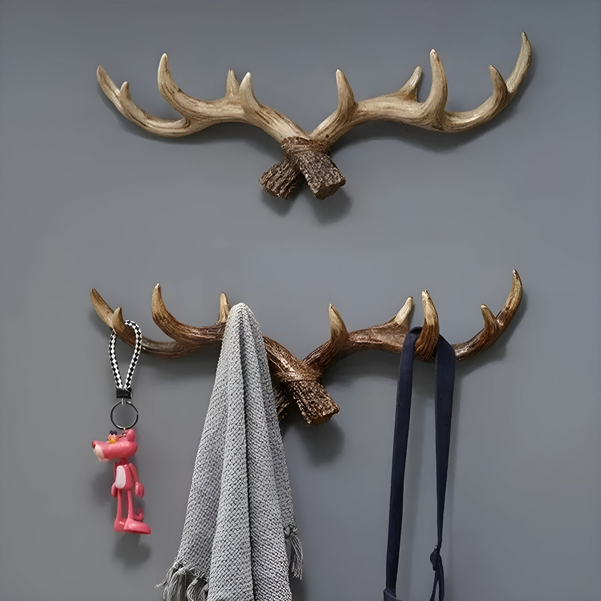 Horn väggkrok – Retrodesign för rockar och jackor | Dekorativ garderobskrok Carvallo