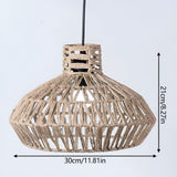 AntiqueWeave Lamp - Antik Lampa Av Handflettad Rattan Carvallo