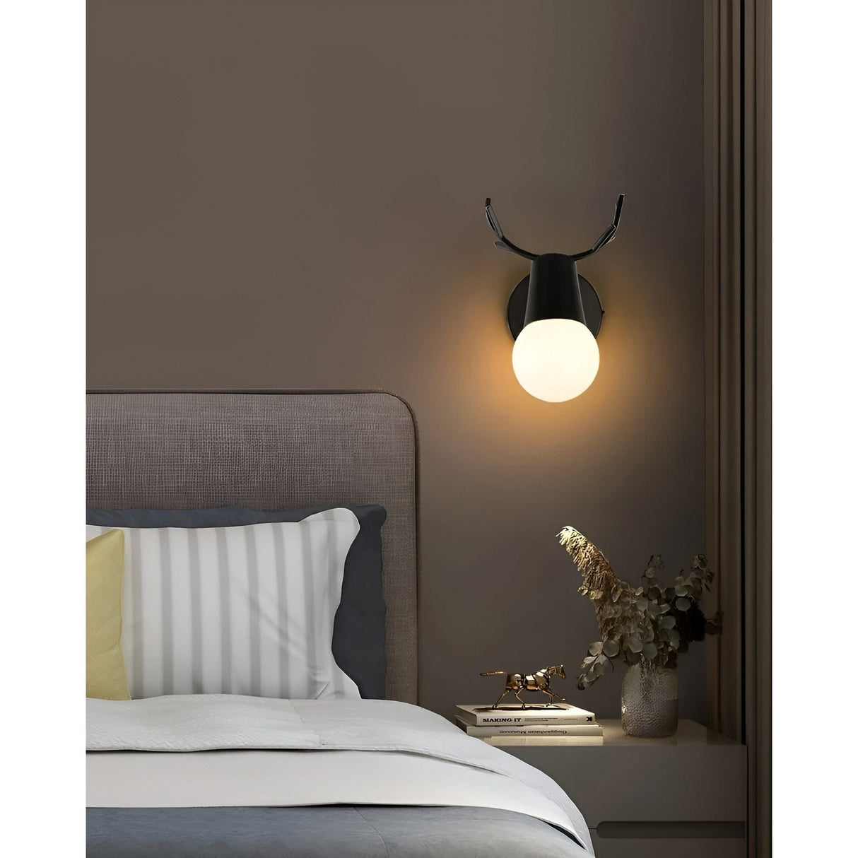 AntlerSpark Light - Nordisk Macaron Horn LED Vägglampa Carvallo