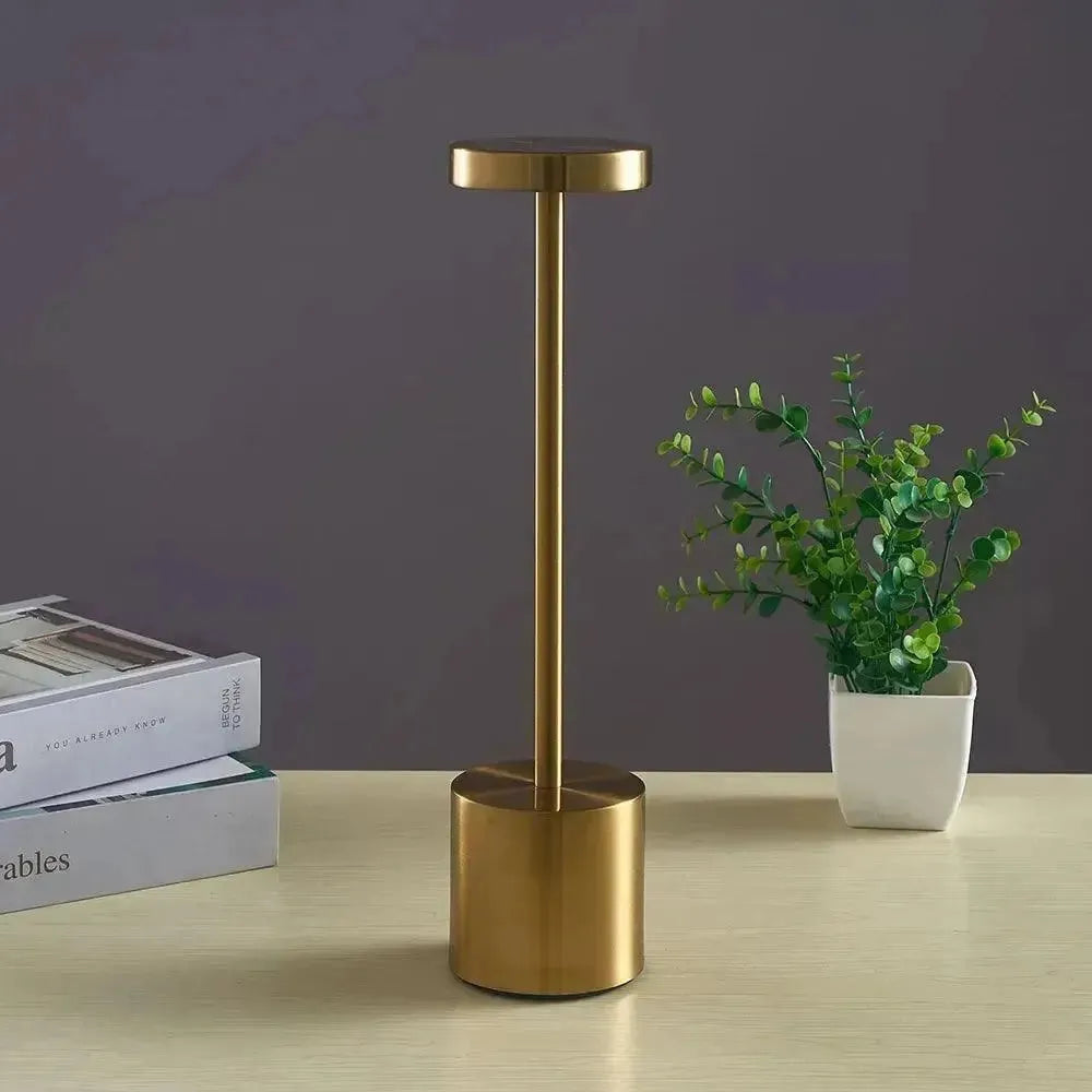 Astori - Uppladdningsbar bordslampa utan sladd Carvallo