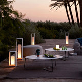 Metall Solar LED Utomhus Golvlampa – Väderbeständig Trädgårds- och Altanbelysning Carvallo