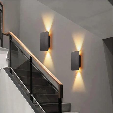 Vägglampa Modern Metall Rektangulär LED Inomhus Carvallo