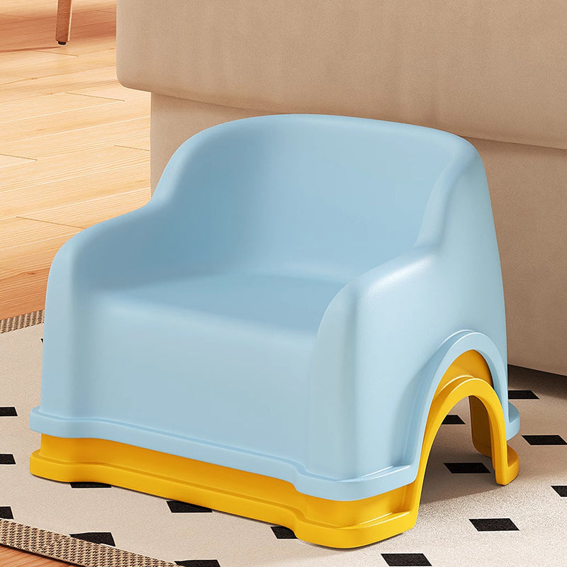 Modern glidformad barnpall - Minimalistisk PP låg sits med ryggstöd och armstöd MILA Sverige