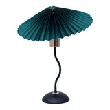 Nordic Folded Linen Bordslampa – Elegant böjd järndesign MILA Sverige