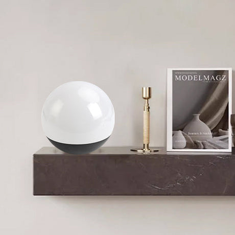 Snygg LED Orb-bordslampa – minimalistisk design MILA Sverige