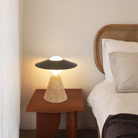 Modern nordisk bordslampa – elegant svart sten- och metalldesign MILA Sverige