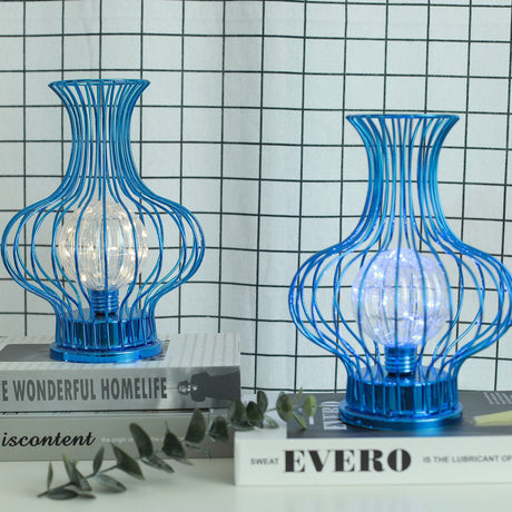 Nordic Hollow Vase LED Bordslampa – Batteridriven metalldesign MILA Sverige