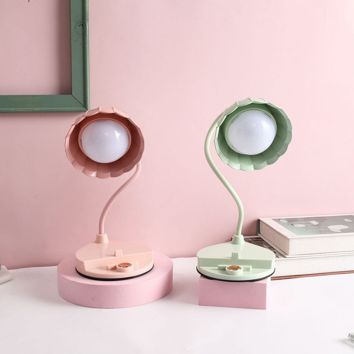 Uppladdningsbar Touch LED-bordslampa – Skandinavisk blomsterdesign MILA Sverige