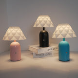 Minimalistisk nordisk uppladdningsbar LED-bordslampa – elegant järnkondesign MILA Sverige