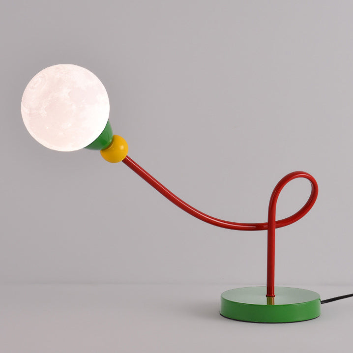 Snygg barnbordslampa med månmotiv - Modern arbetslampa med 1 ljuskälla MILA Sverige