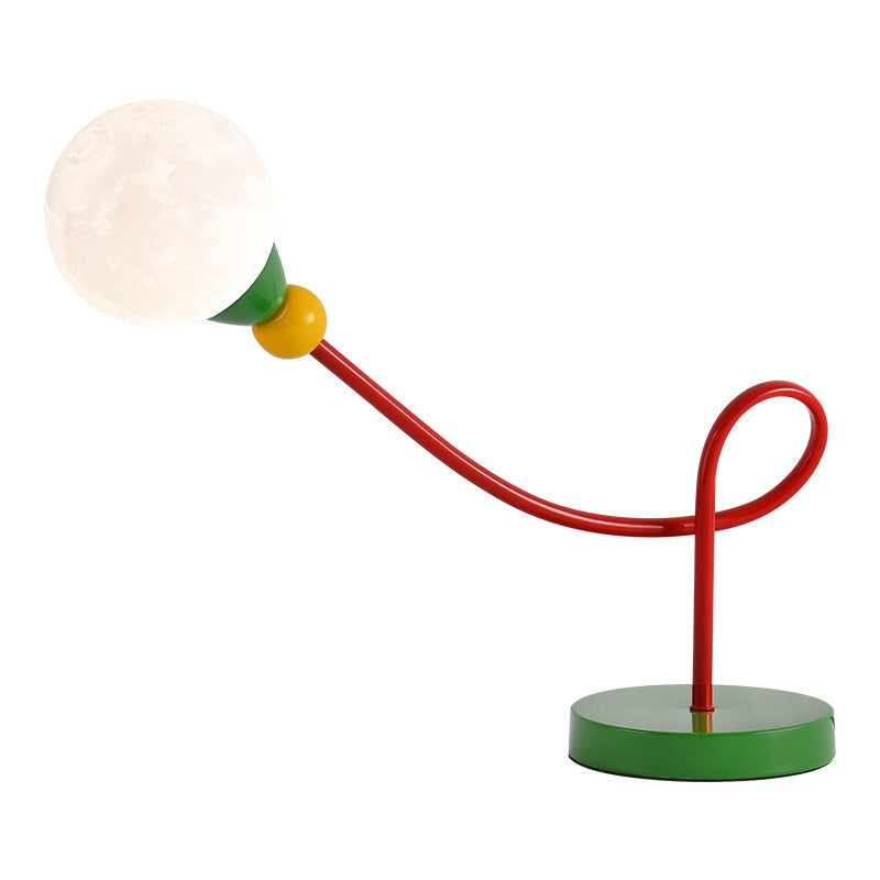 Snygg barnbordslampa med månmotiv - Modern arbetslampa med 1 ljuskälla MILA Sverige