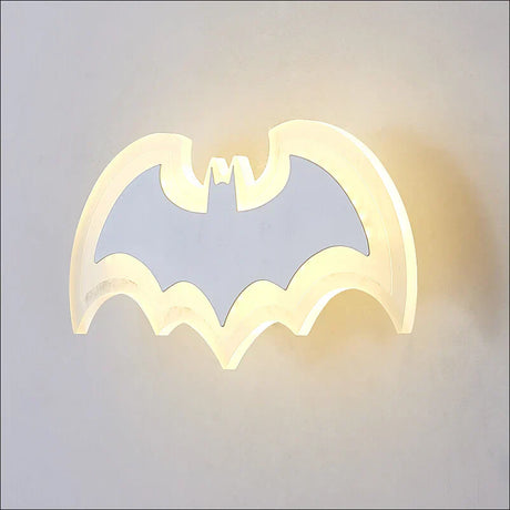BatGlow - Kreativ LED Vägglampa för Barnrum Carvallo