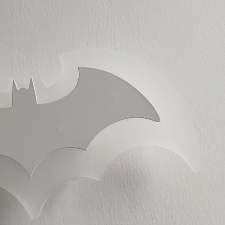 BatGlow - Kreativ LED Vägglampa för Barnrum Carvallo