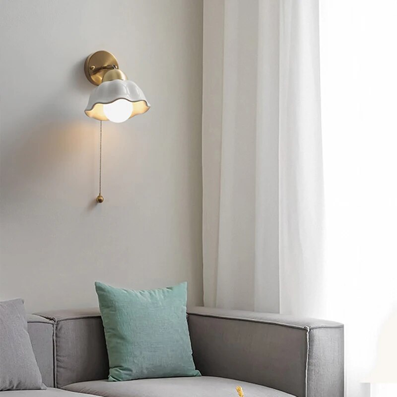 CosmicCrescent – Modern Vägglampa Med Stämningsfull Belysning Carvallo